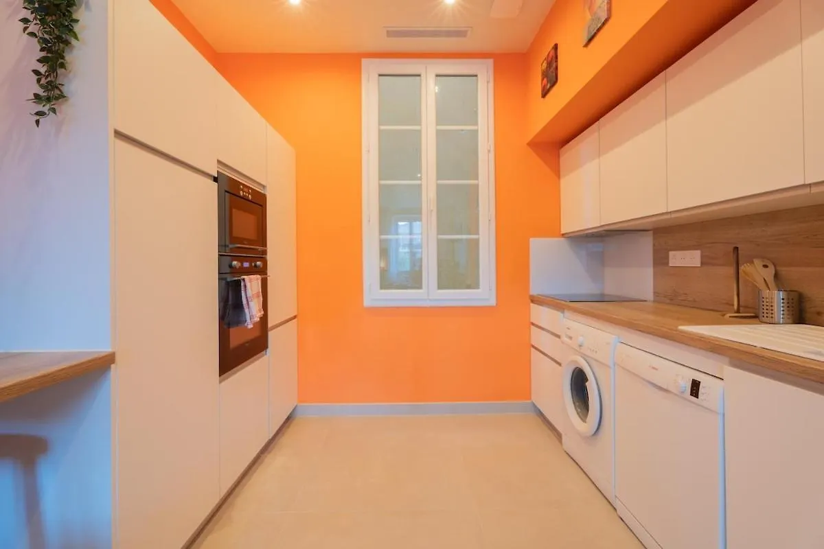 Nice - Beautiful Bright Apartment - 10 Min Beach